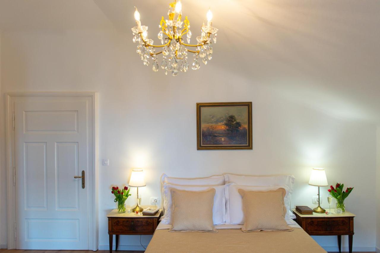 Penthouse At Villa Mascagni Opatija Exteriör bild